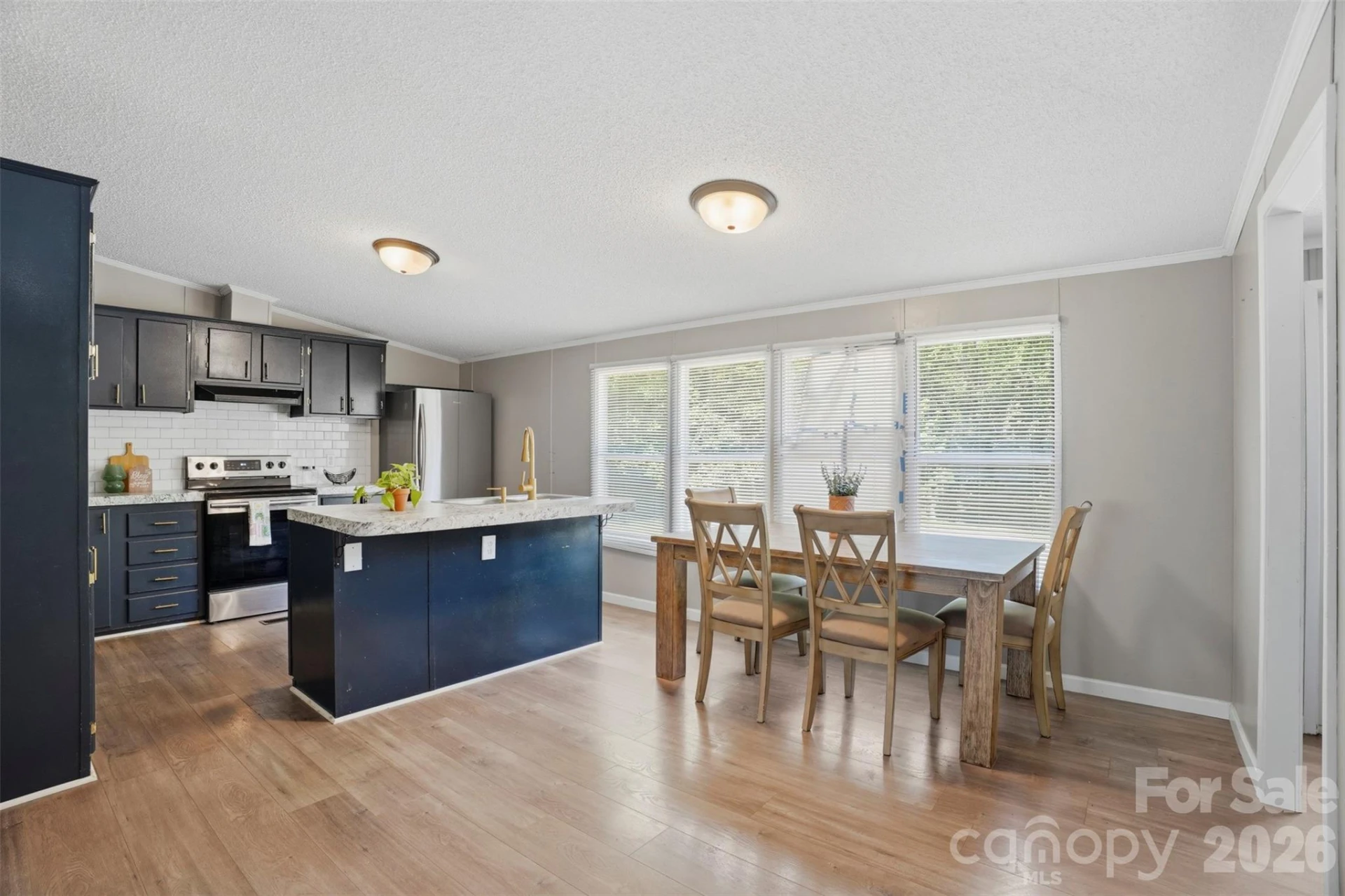 8755 Carroll Street - Photo 8