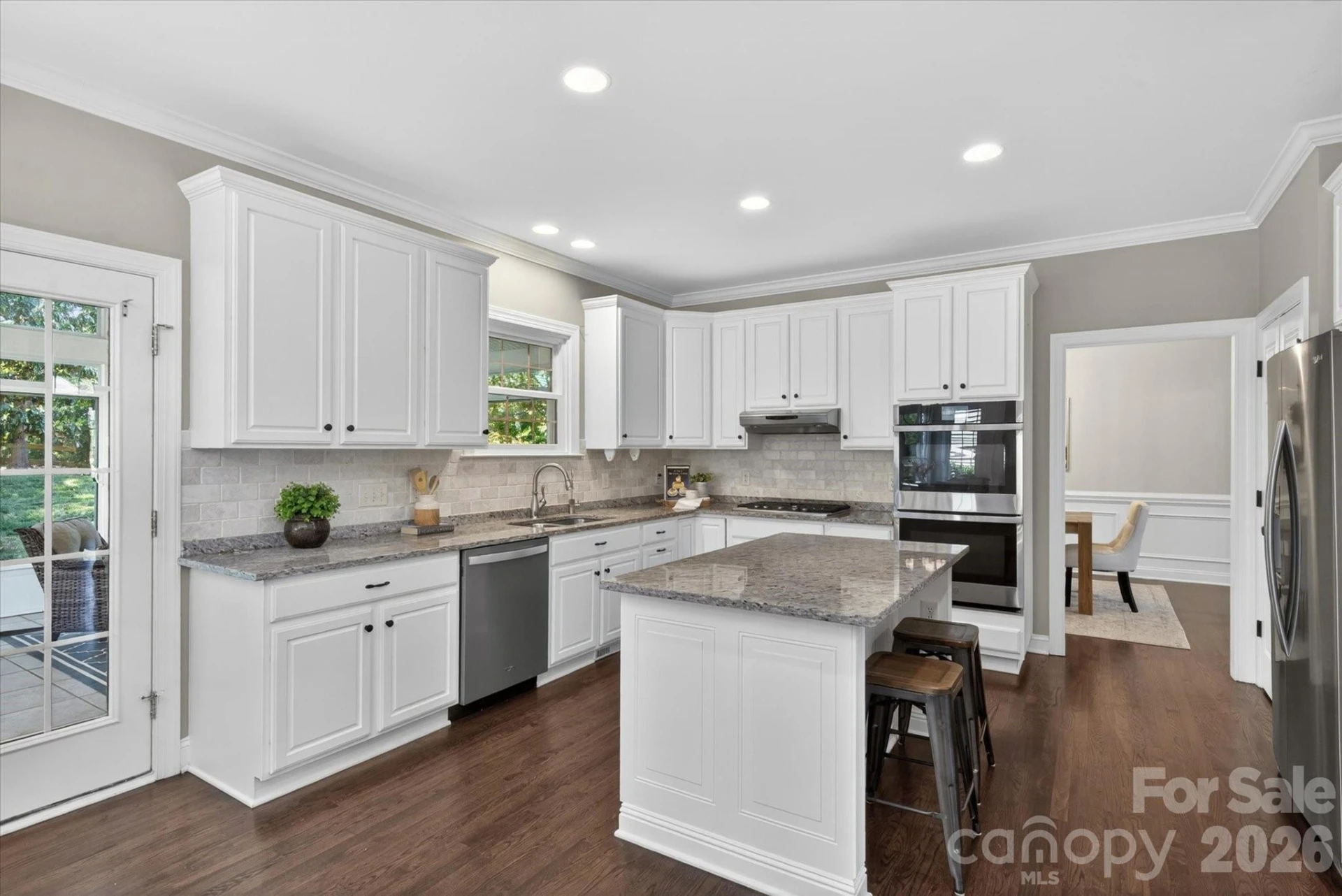 607 Birchwood Drive - Photo 6