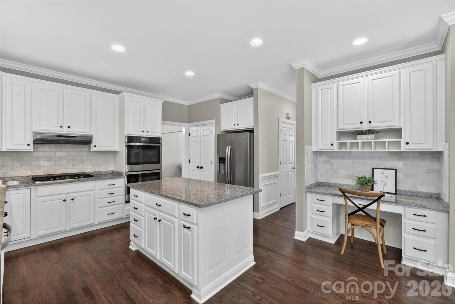 607 Birchwood Drive - Photo 7