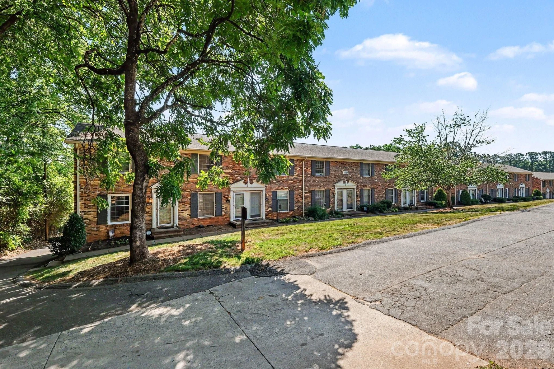 4329 Hathaway Street #B - Photo 17