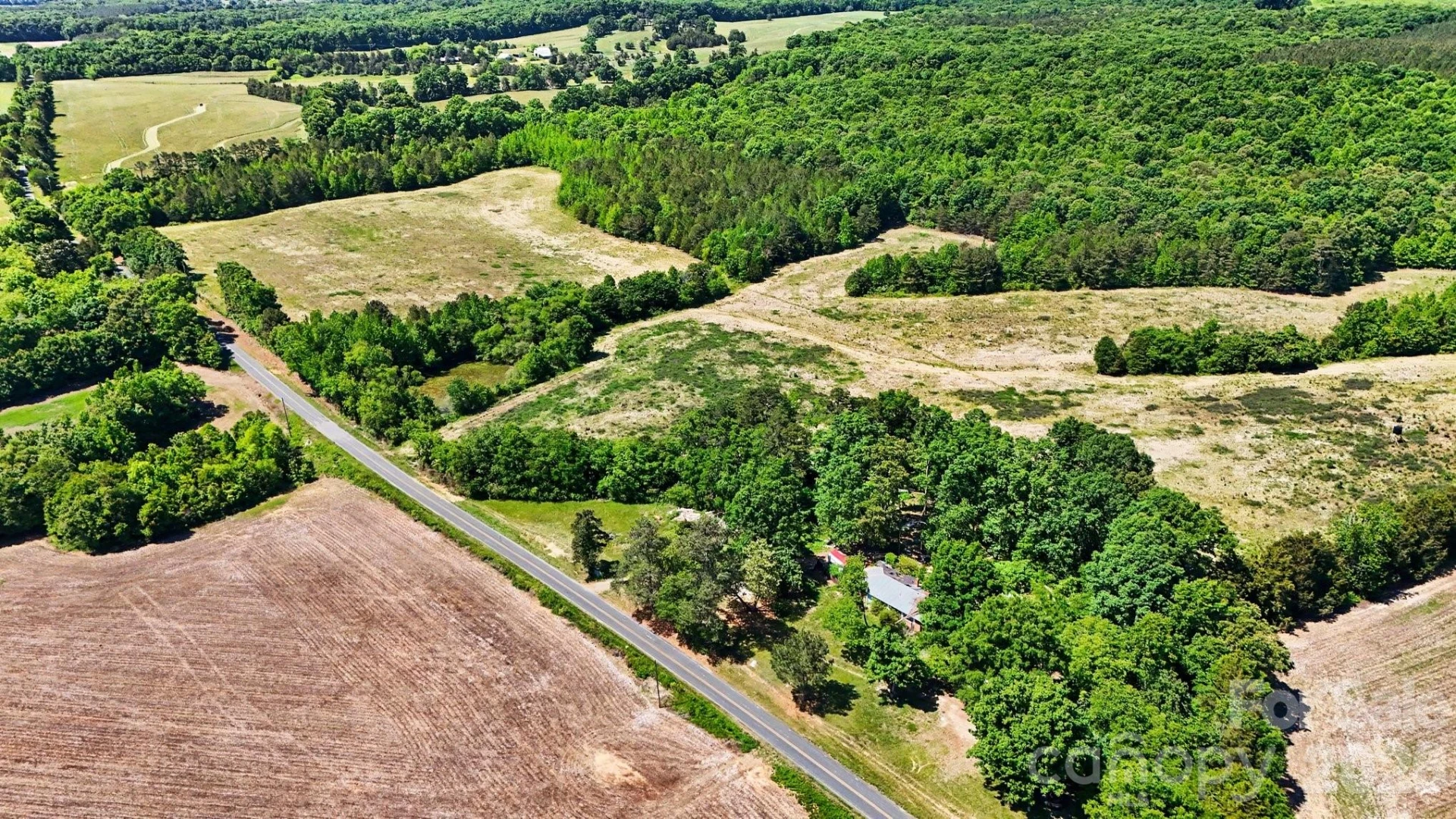 1832 Tysinger Road - Photo 8