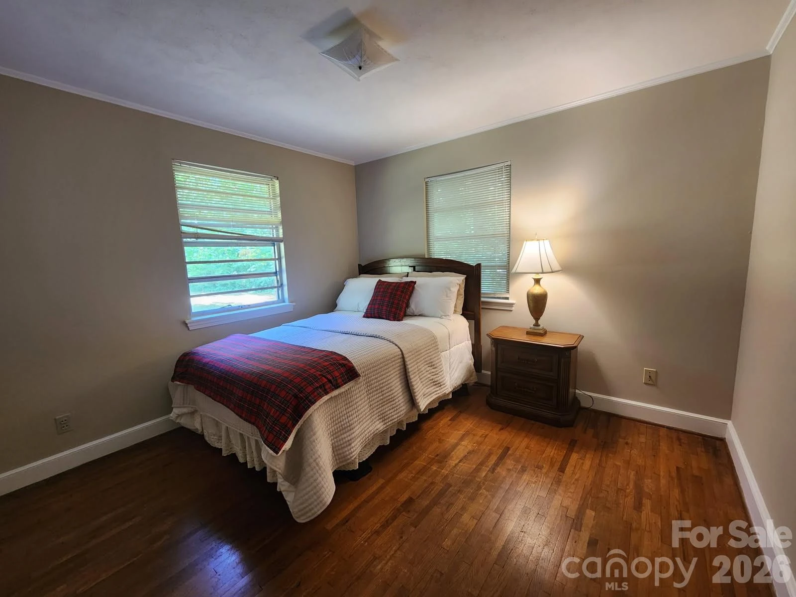 2333 Lynwood Drive - Photo 16