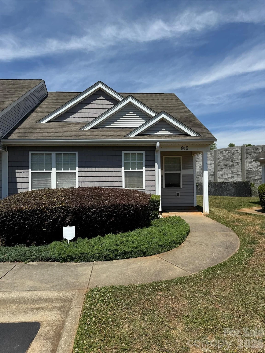 915 Barracuda Avenue - Photo 2