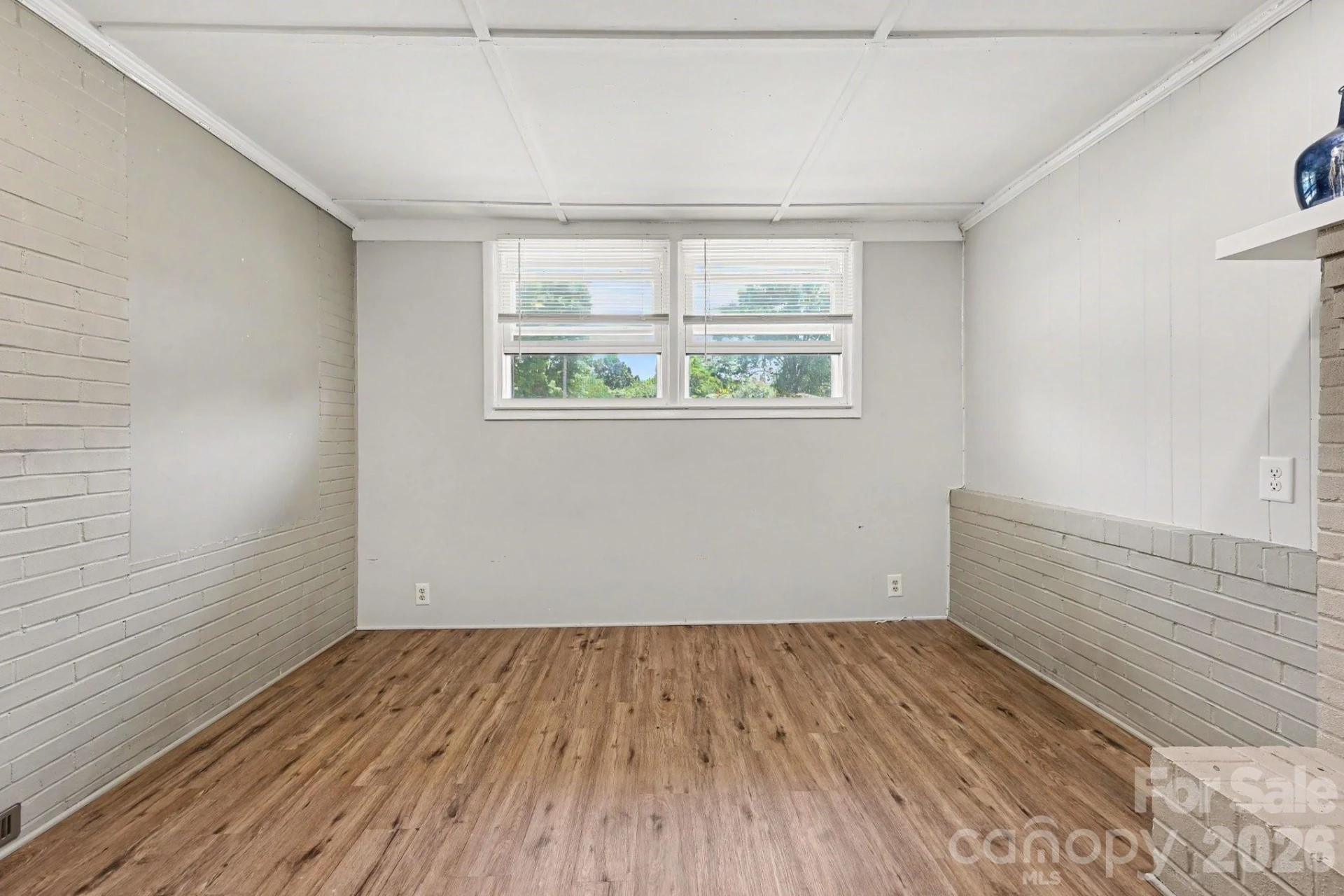1210 Edgedale Drive - Photo 16