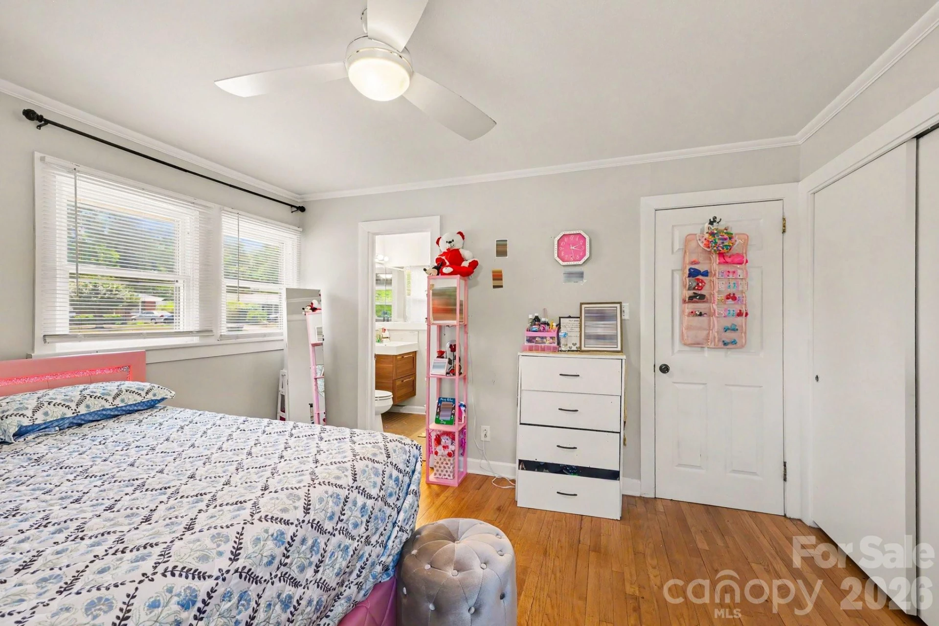 1210 Edgedale Drive - Photo 10