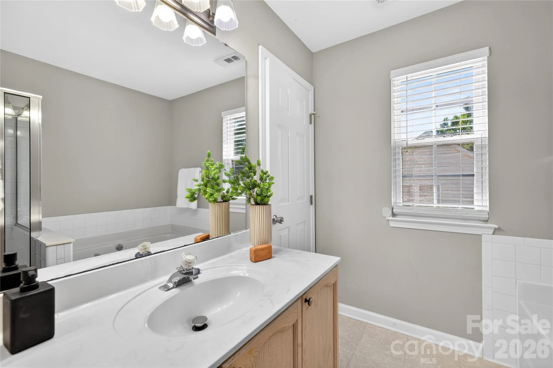 12624 Cardinal Woods Drive - Photo 16
