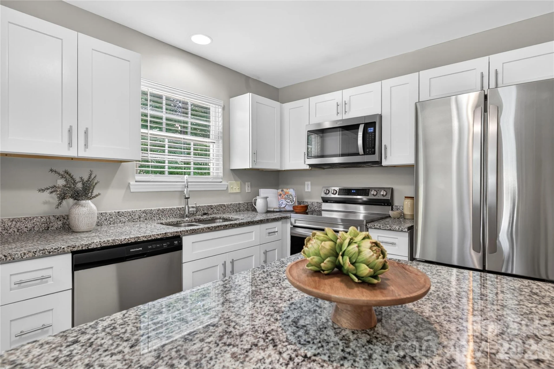 12624 Cardinal Woods Drive - Photo 5