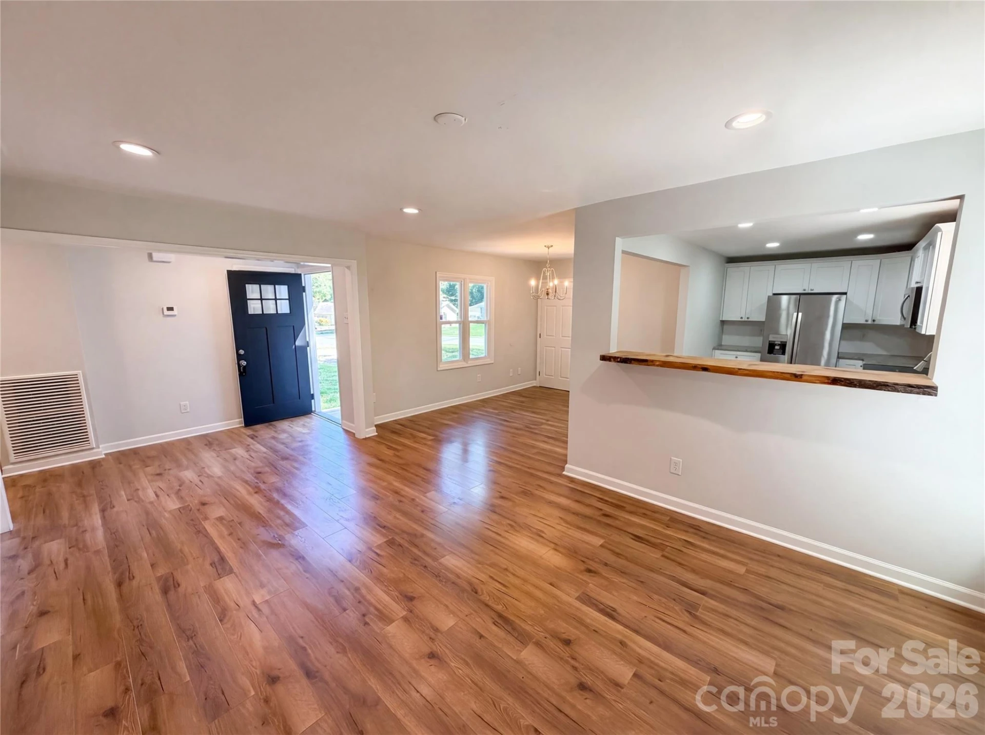 4554 Strangford Avenue - Photo 11