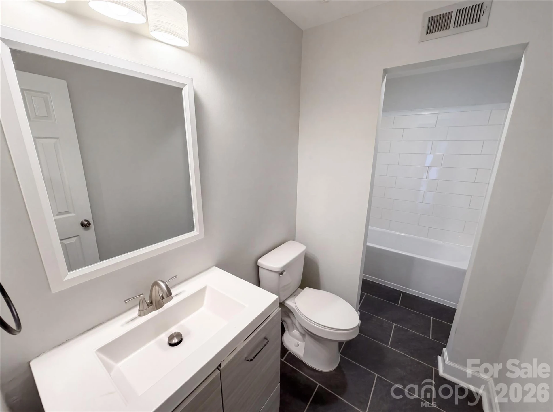 4554 Strangford Avenue - Photo 17