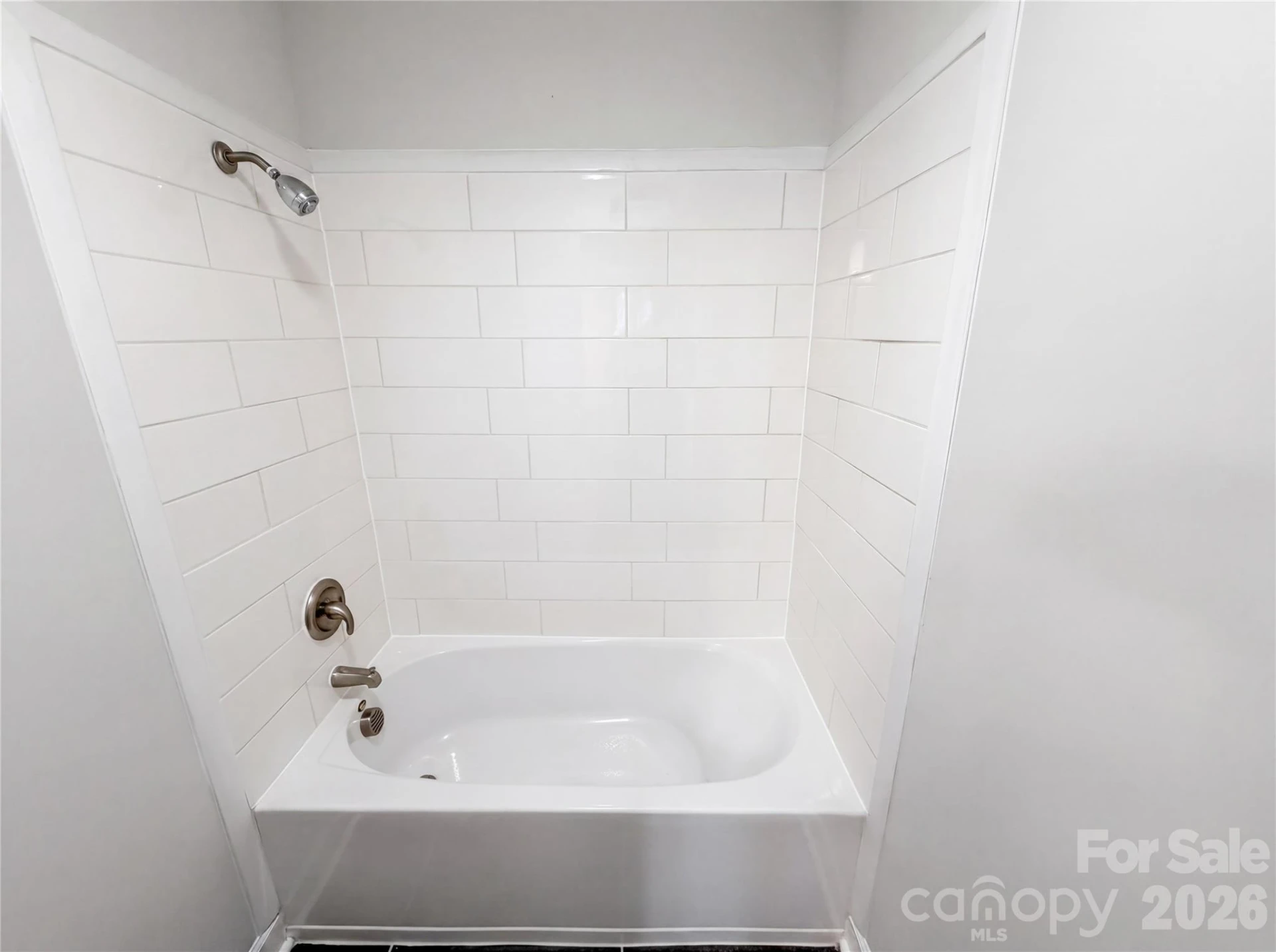 4554 Strangford Avenue - Photo 18