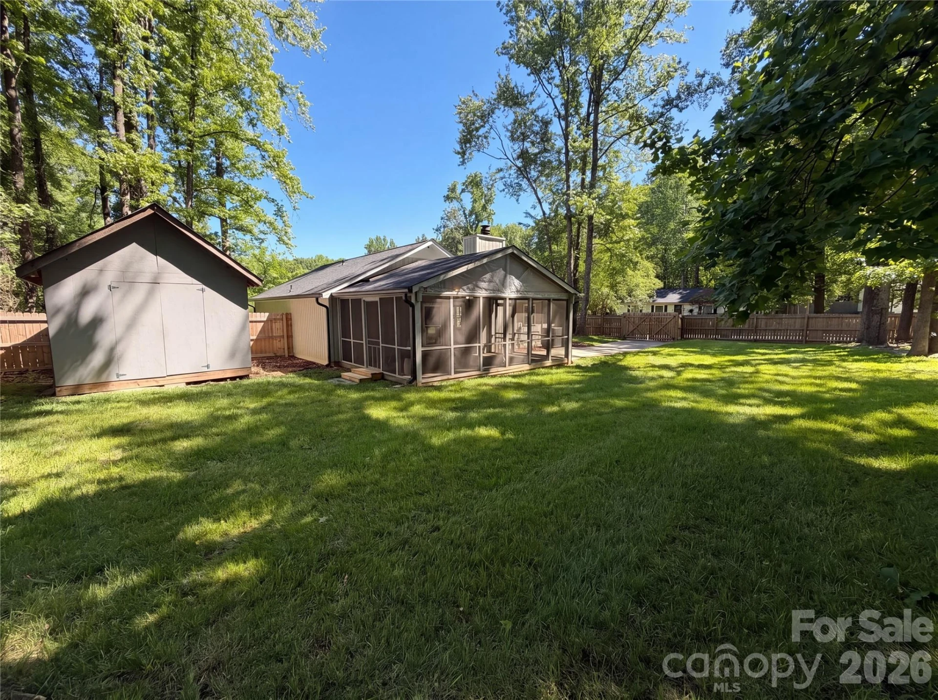 4554 Strangford Avenue - Photo 23