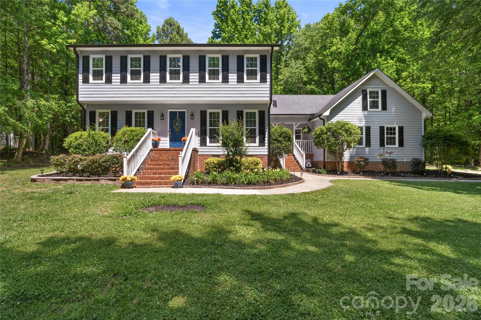 1472 Farmstead Road - Photo 2