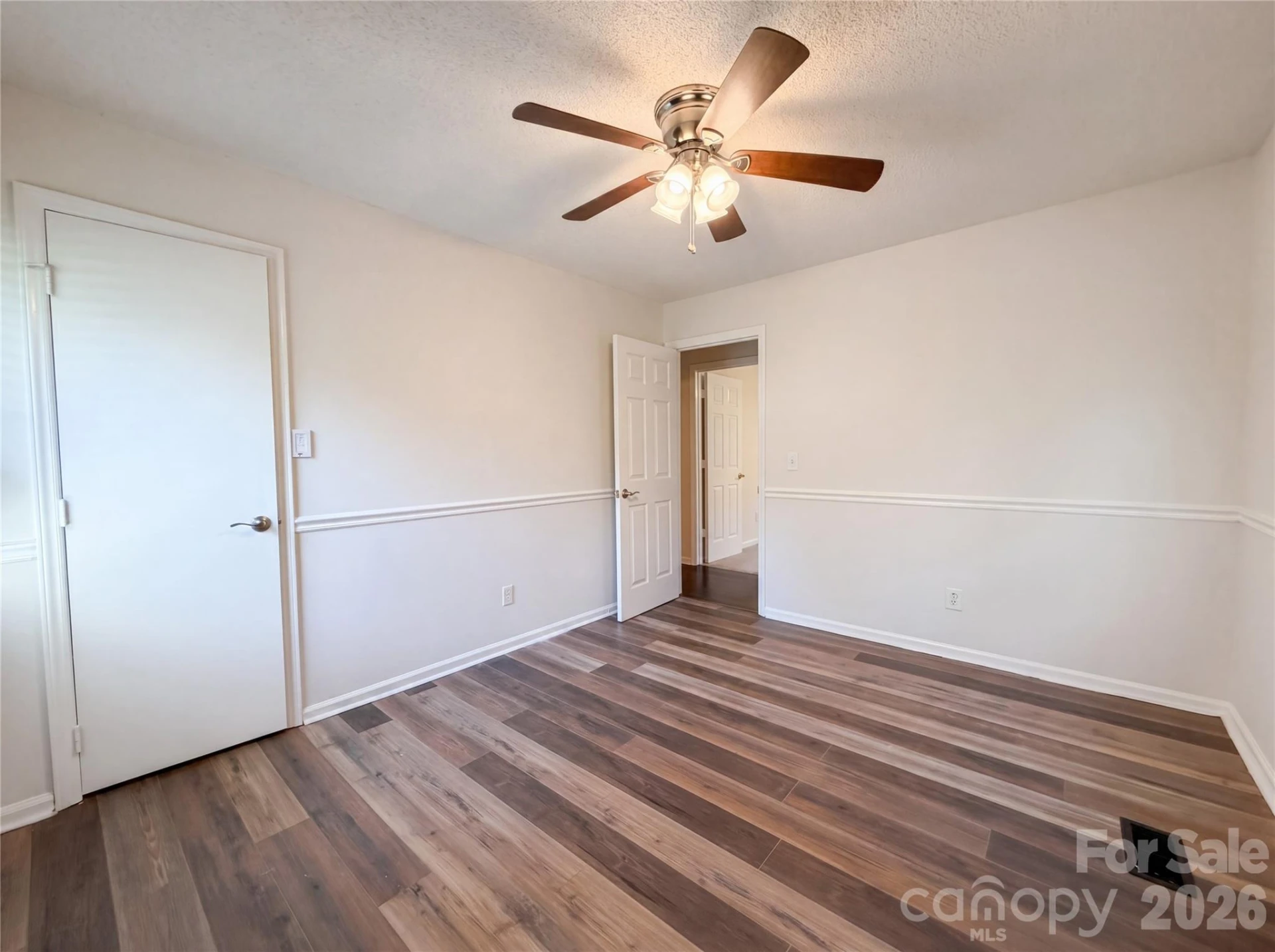 6727 Glenmoor Drive - Photo 13