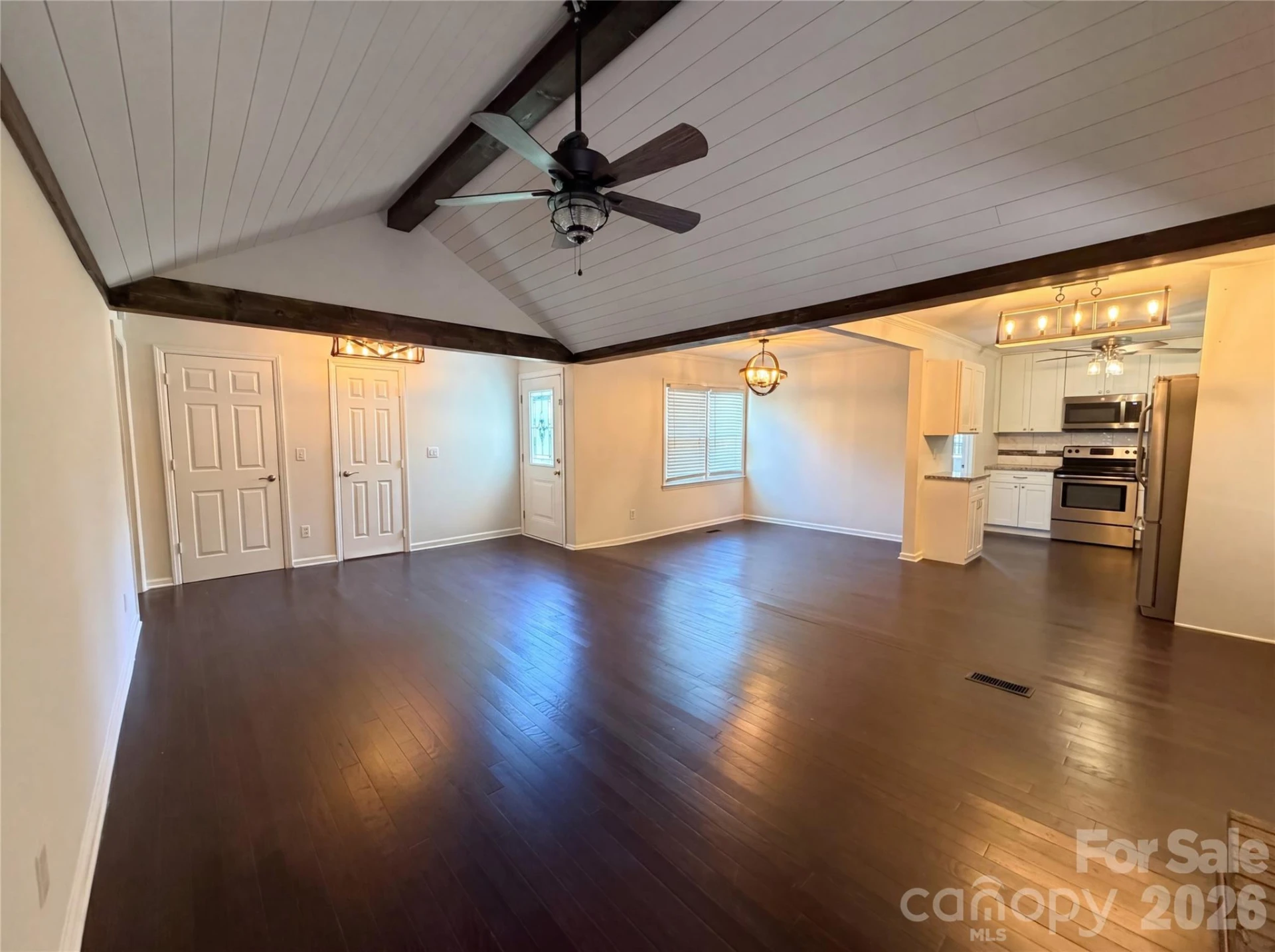 6727 Glenmoor Drive - Photo 4