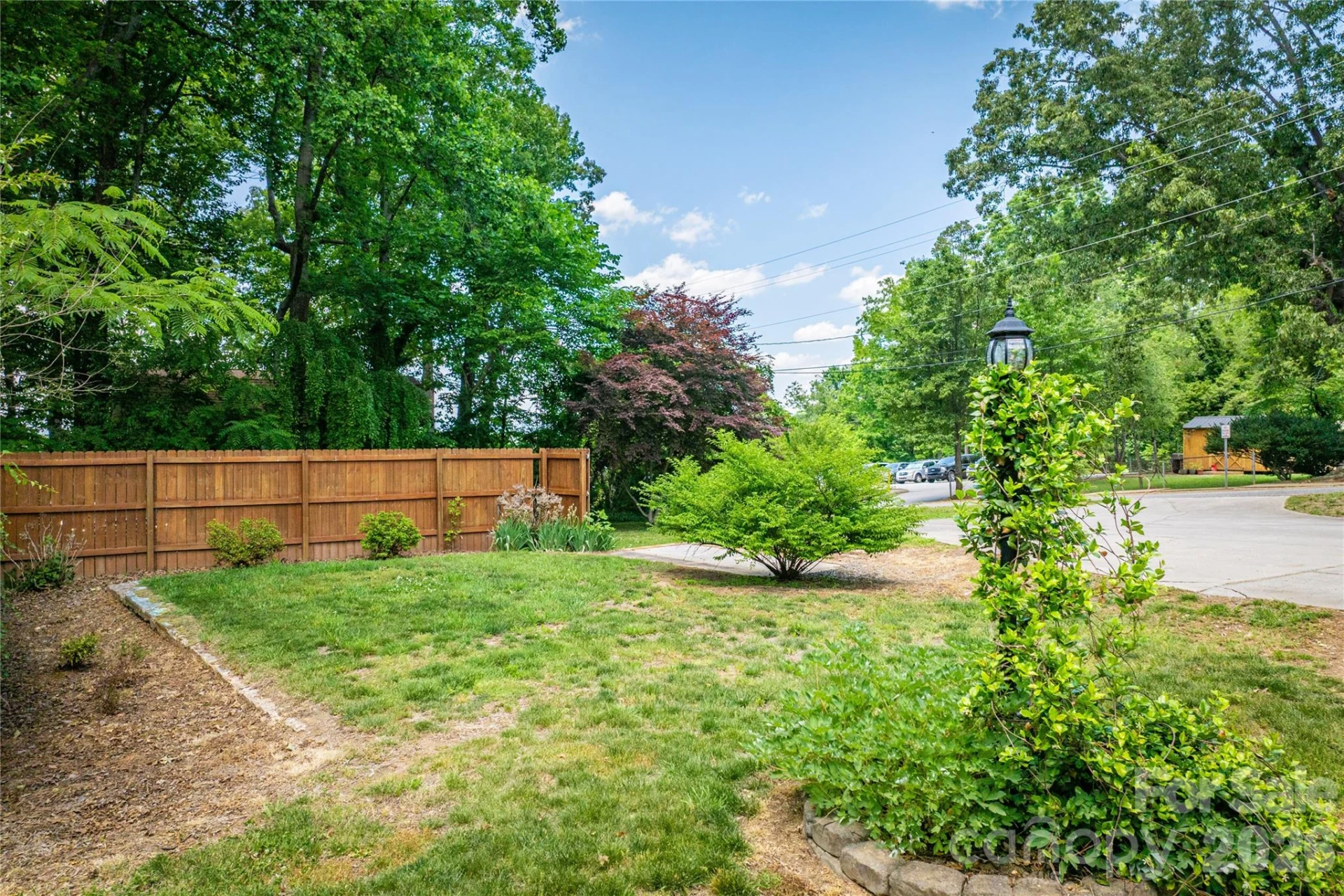 200 Falls Street - Photo 33