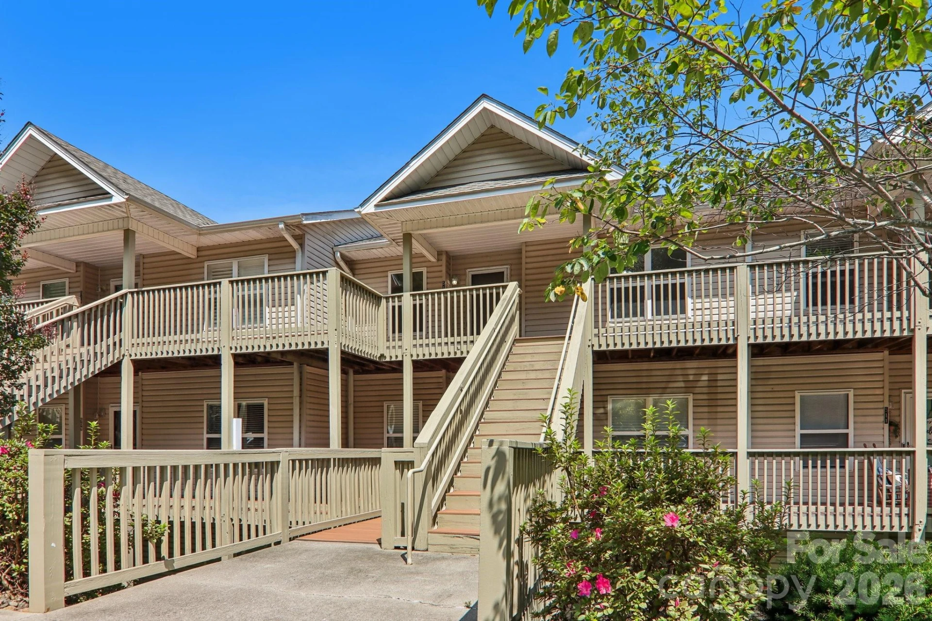 515 Carrington Place #515 - Photo 3