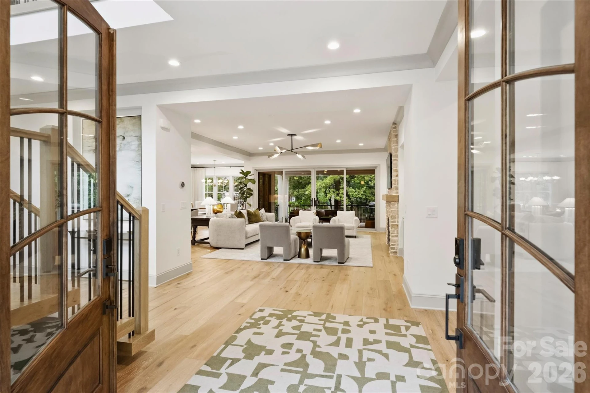 1525 Lynway Drive - Photo 3