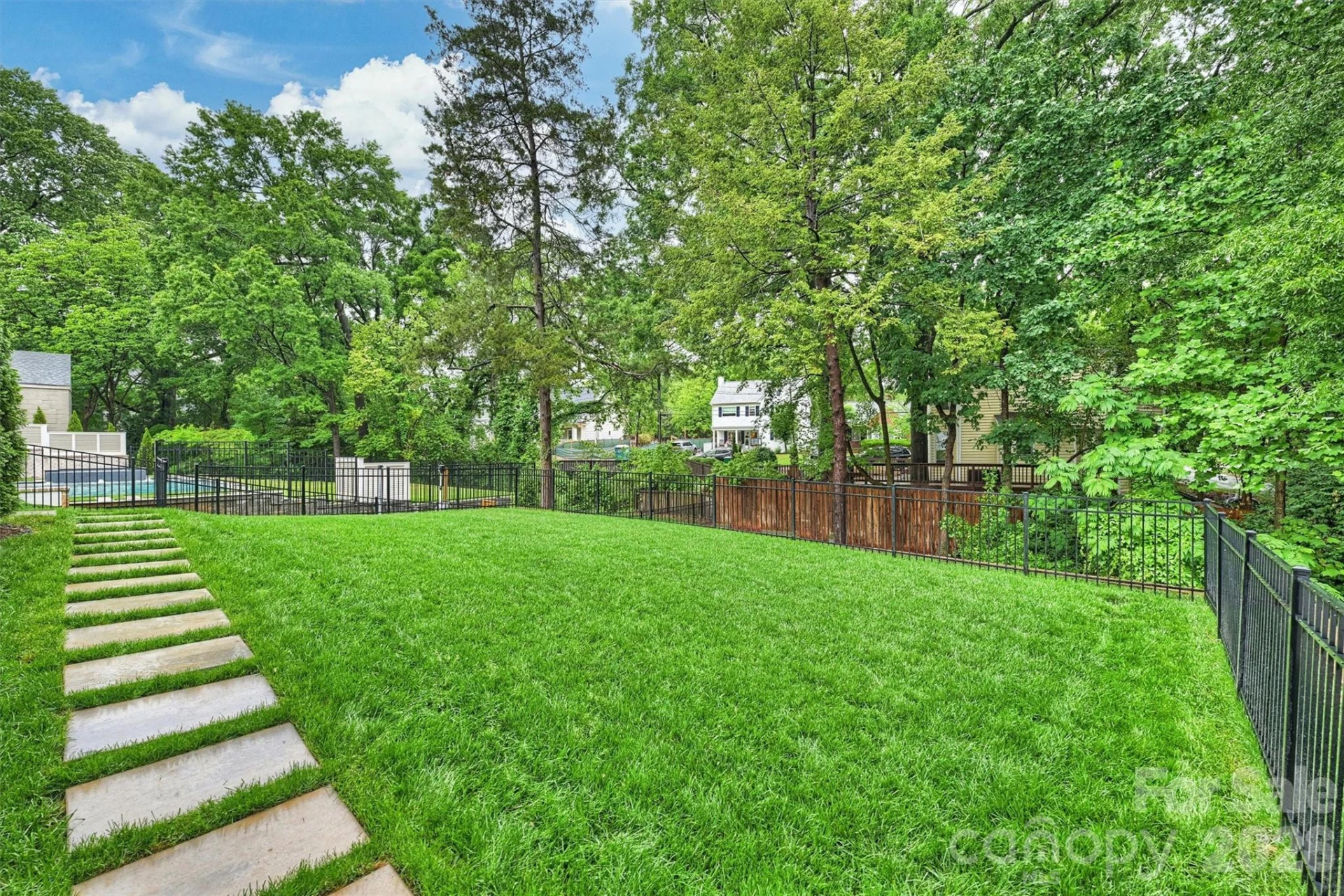 1525 Lynway Drive - Photo 46