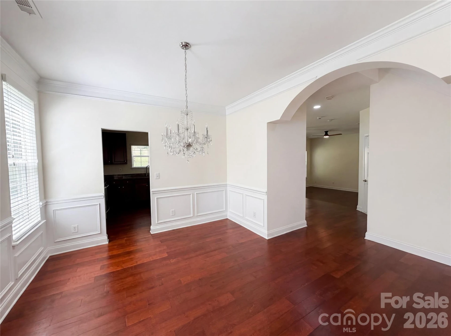 10050 Montrose Drive - Photo 8