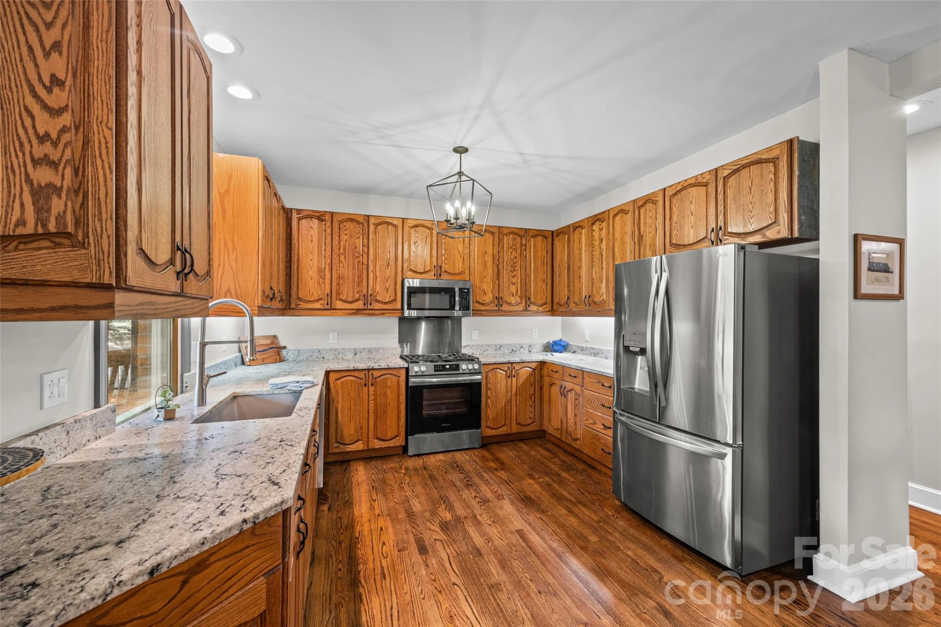 16105 Langston Drive - Photo 8