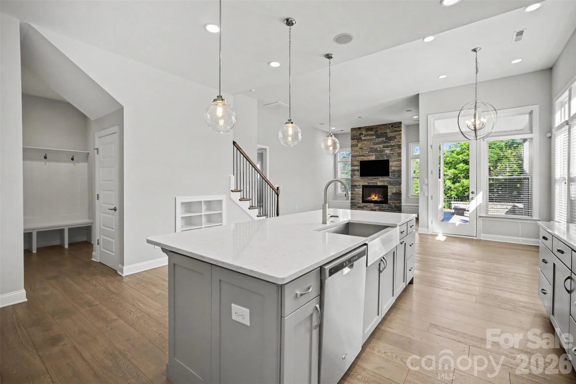 221 Hampton Trail Drive - Photo 18