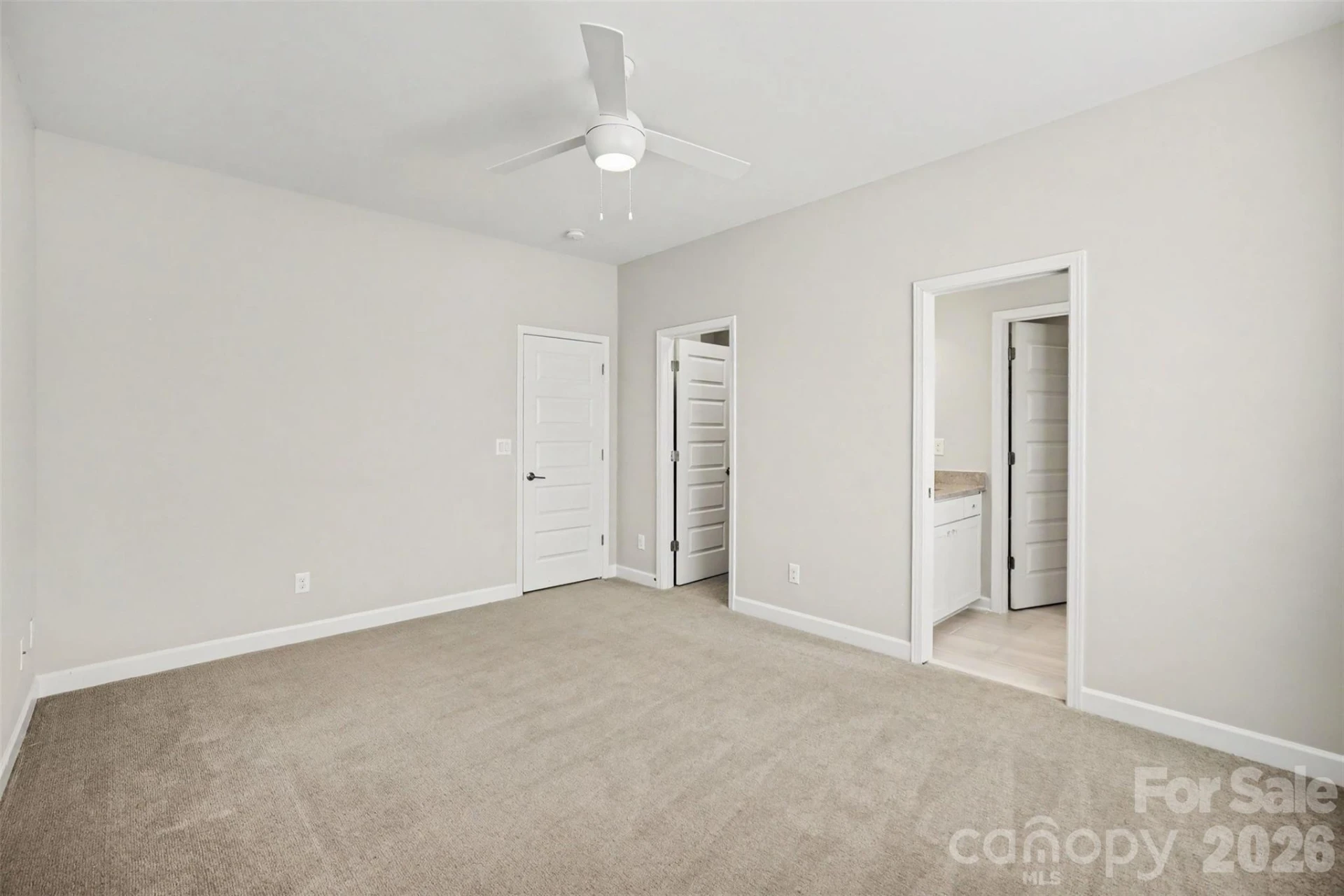 221 Hampton Trail Drive - Photo 32