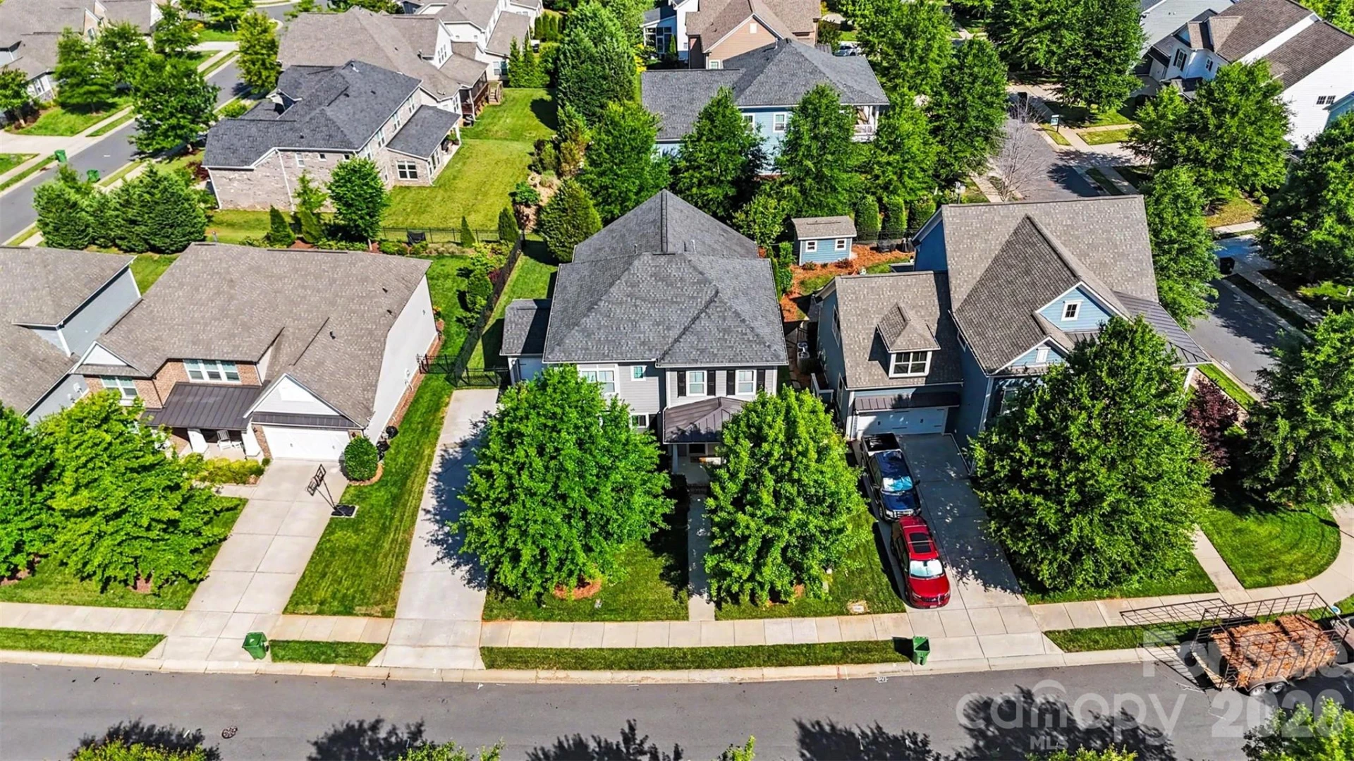 221 Hampton Trail Drive - Photo 47