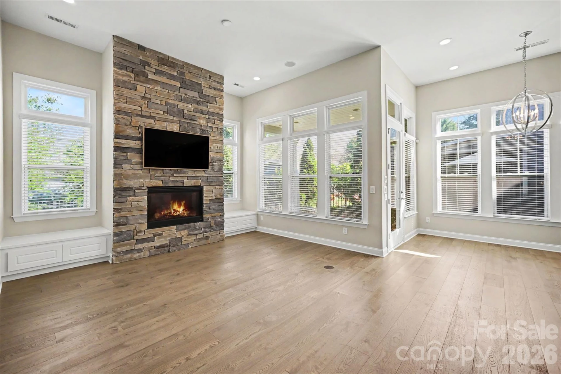 221 Hampton Trail Drive - Photo 10