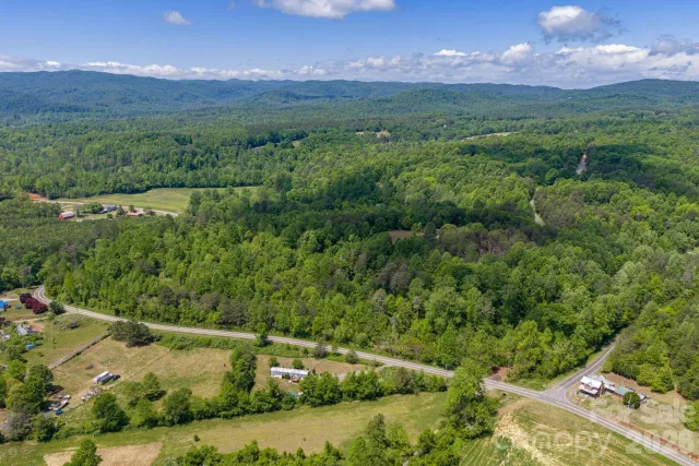 5527 Rhoney Road, Connelly Springs, NC, 28612