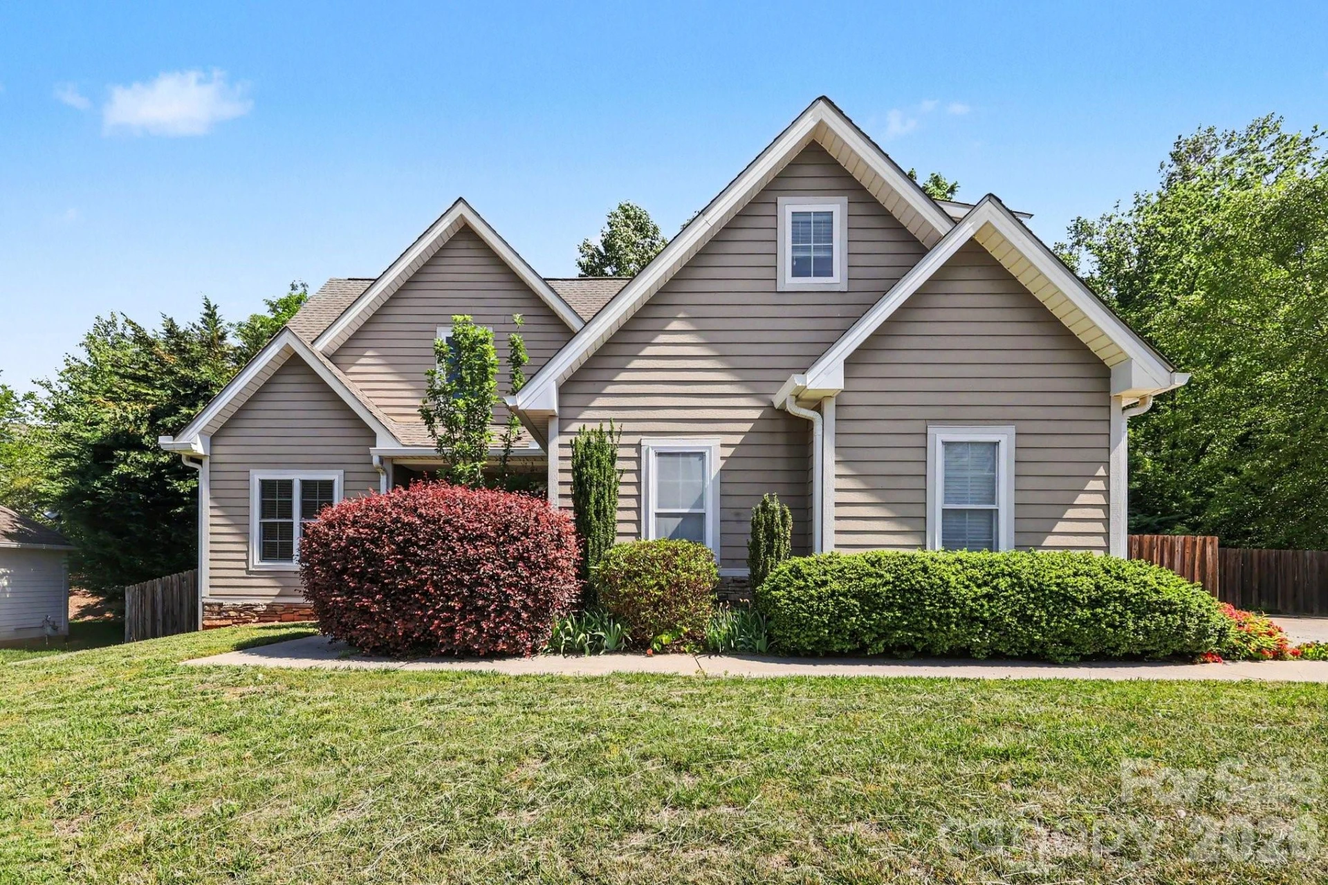 14 Halyn Lane
