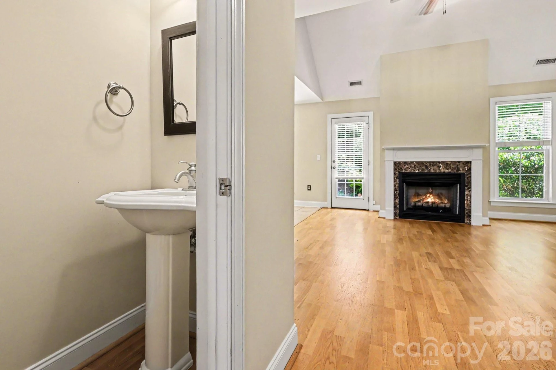 14 Halyn Lane - Photo 9