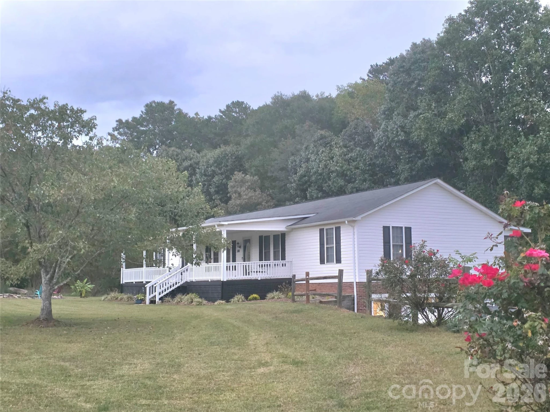 320 Huffstetler Lake Road - Photo 36