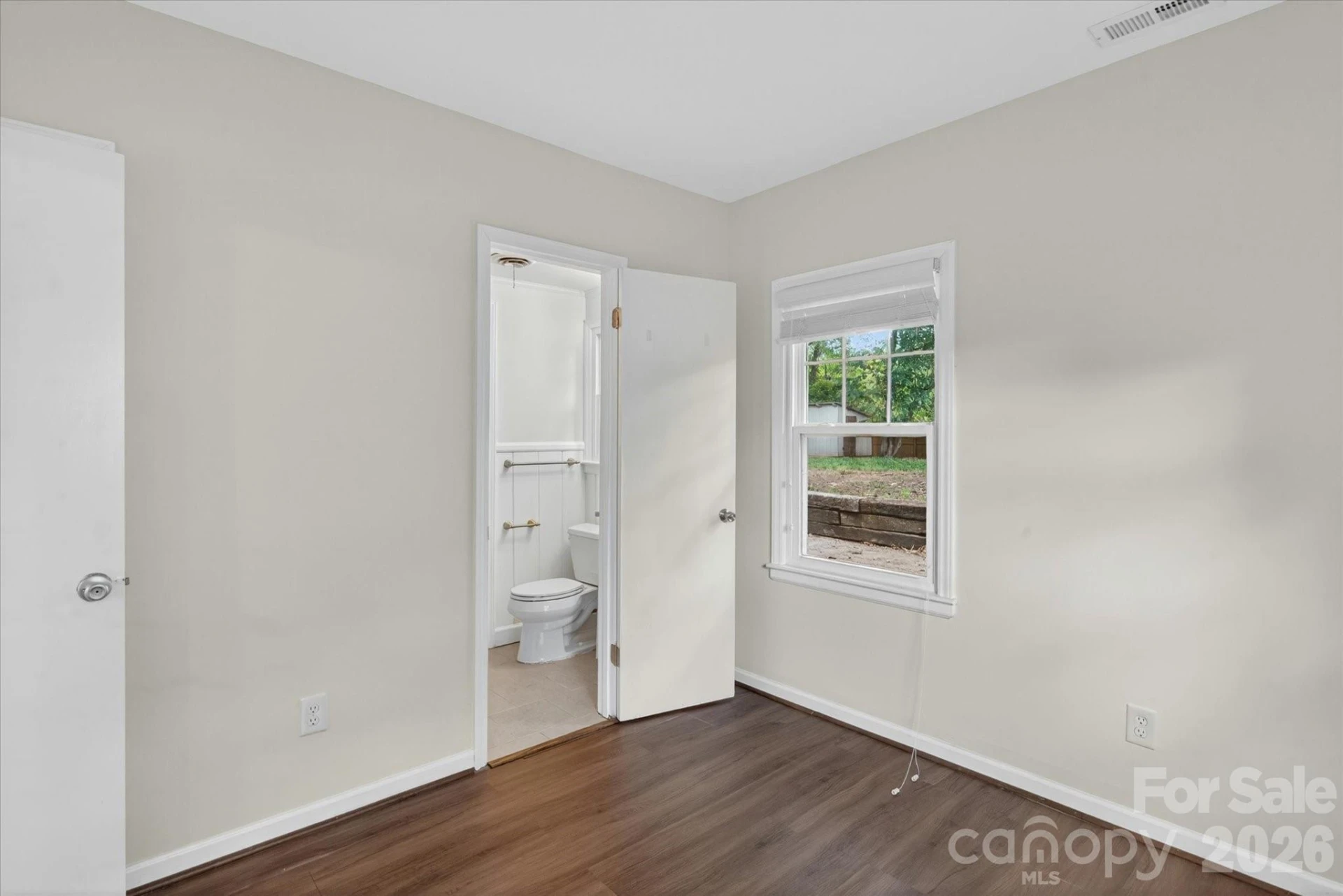 6912 Woodstock Drive - Photo 24