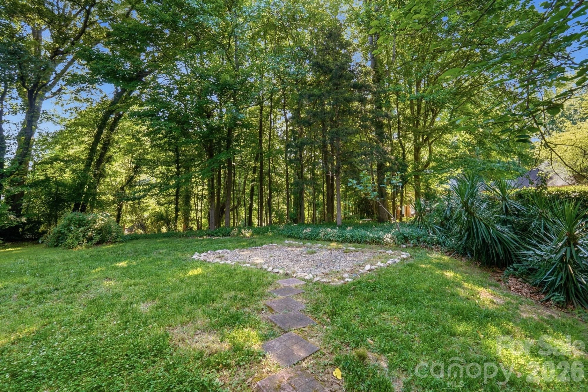 7045 Burlwood Road - Photo 44