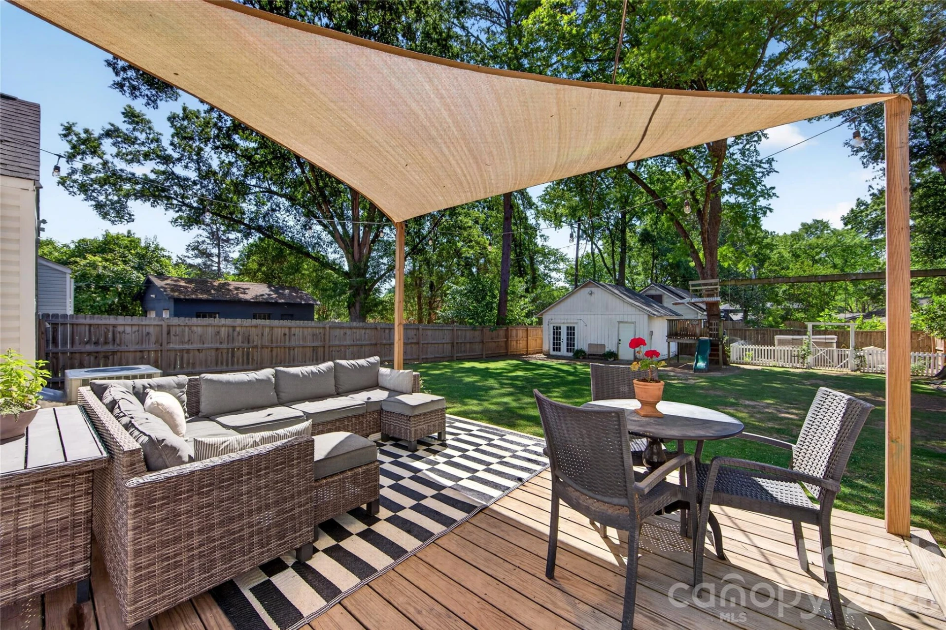 3910 Admiral Avenue - Photo 24