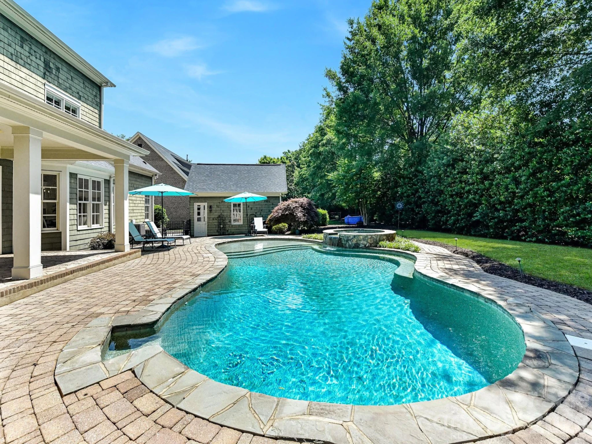 7805 Pemswood Street - Photo 32