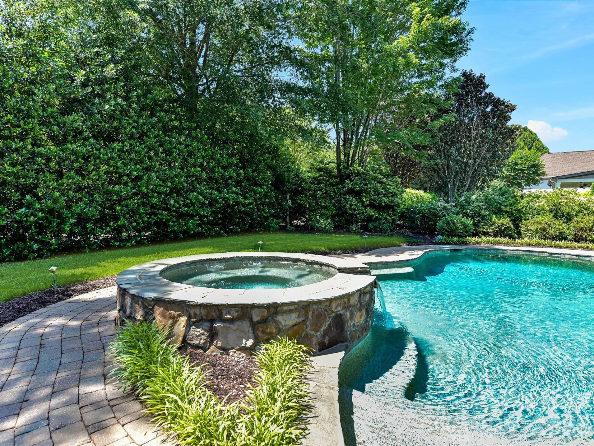 7805 Pemswood Street - Photo 33