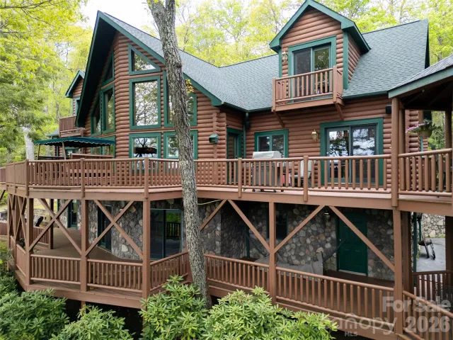 35 Falcon Crest Loop, Maggie Valley, NC, 28751