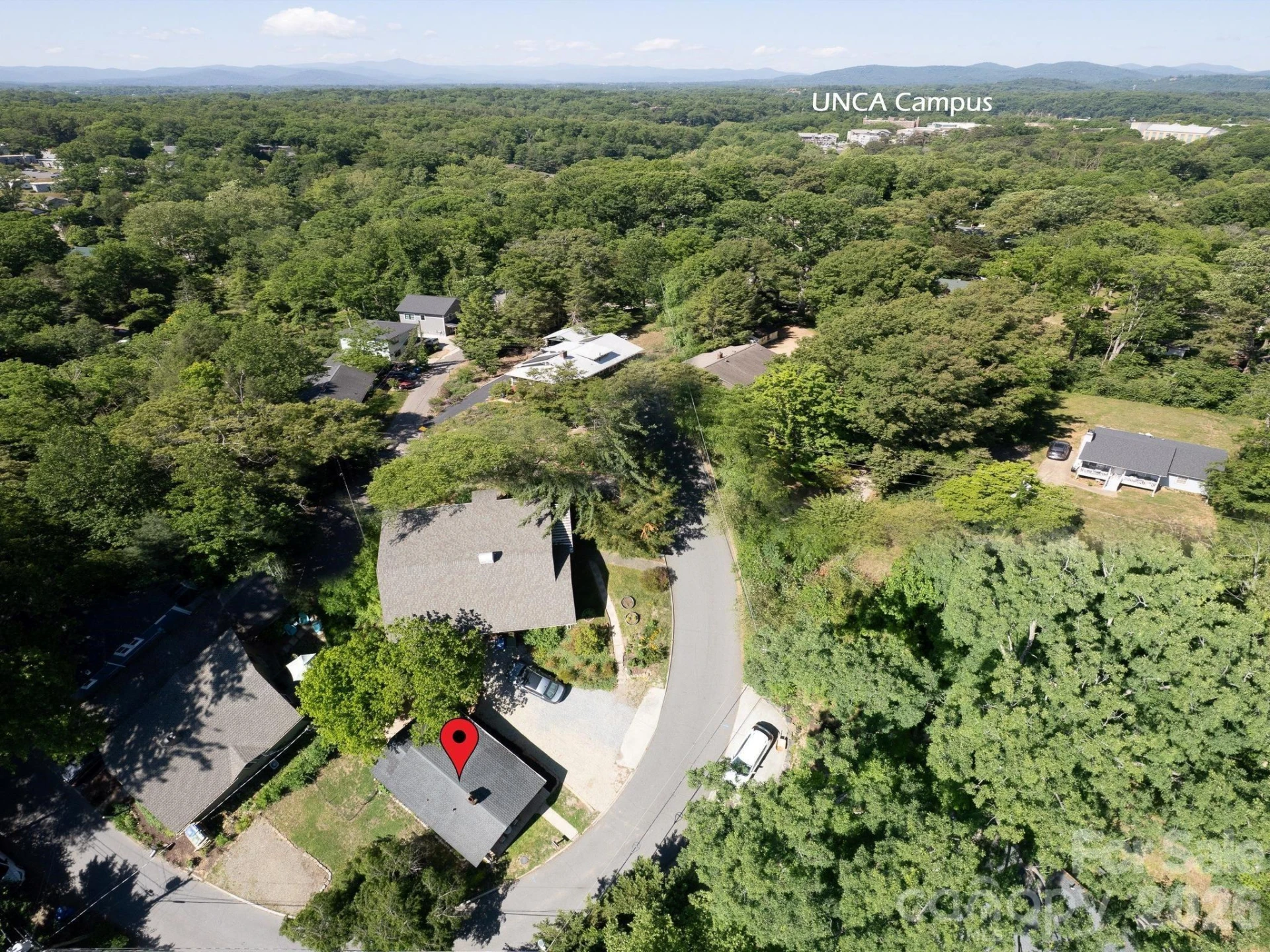 24 Chatham Road - Photo 2