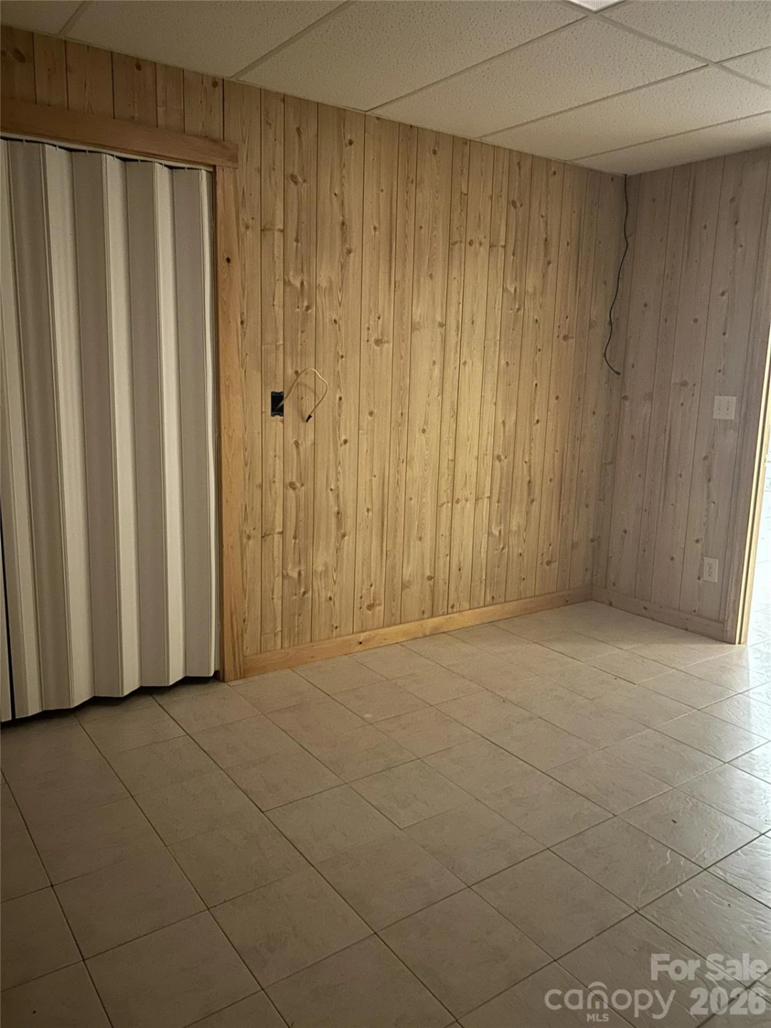 2051 Sutton Spring Road - Photo 33