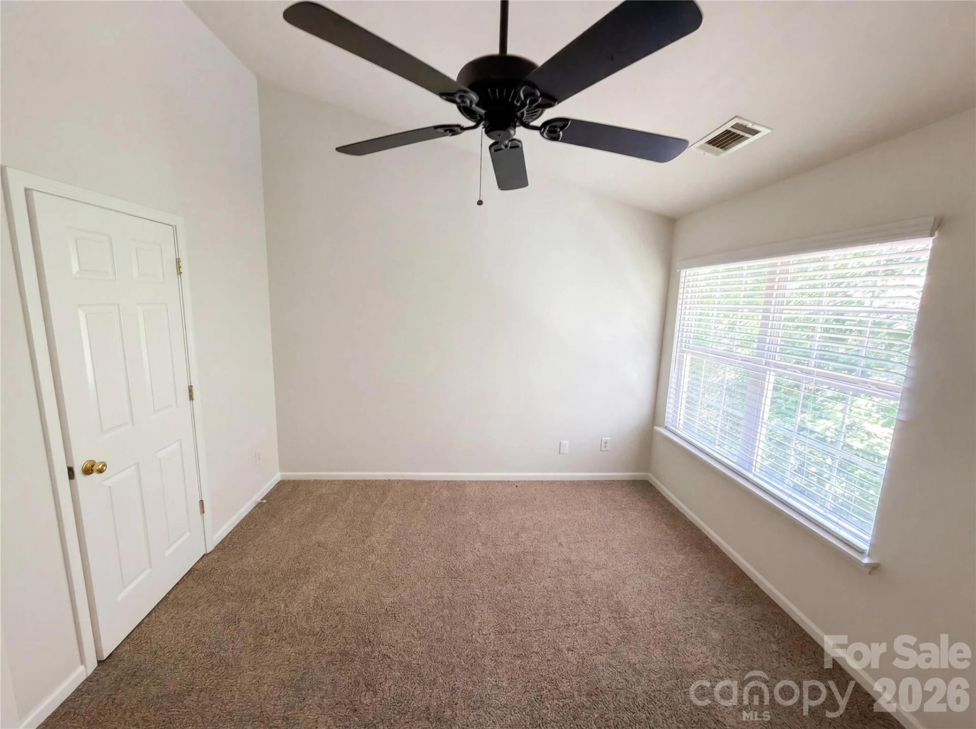 7395 Sun Dance Drive - Photo 11