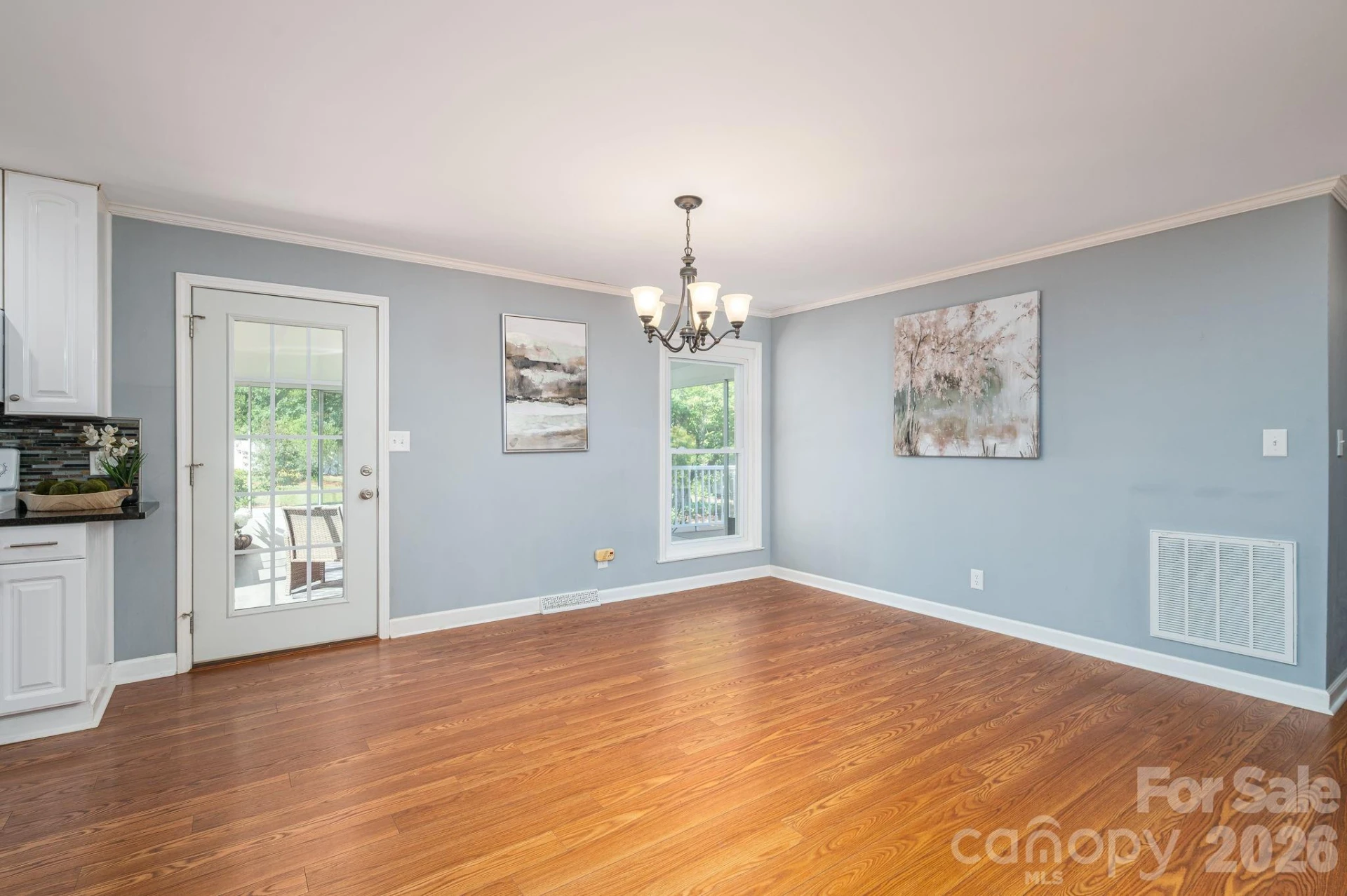 305 Heather Lane - Photo 13