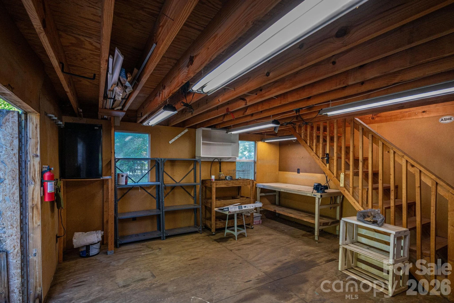 305 Heather Lane - Photo 43