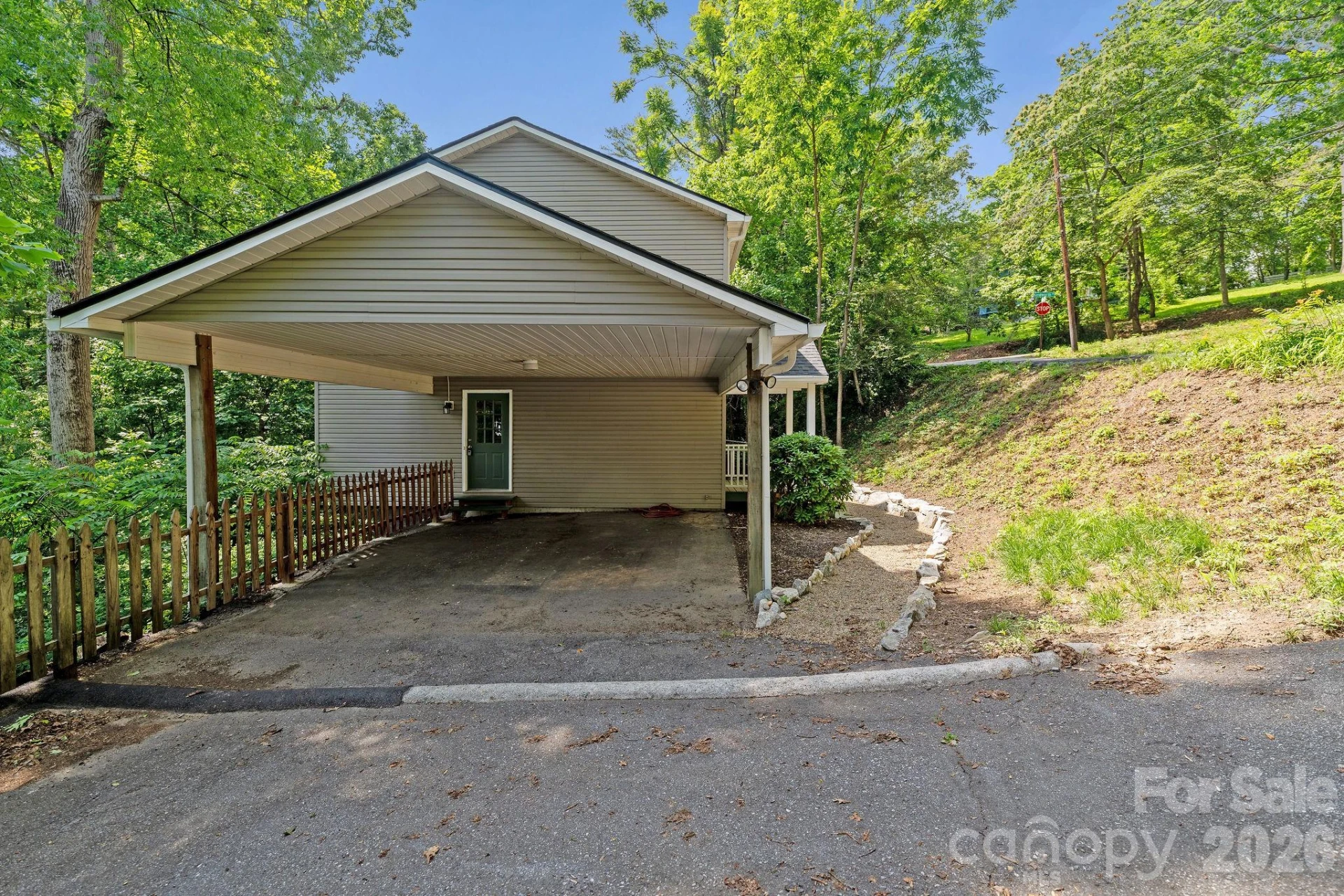 1 Pickwick Road - Photo 34