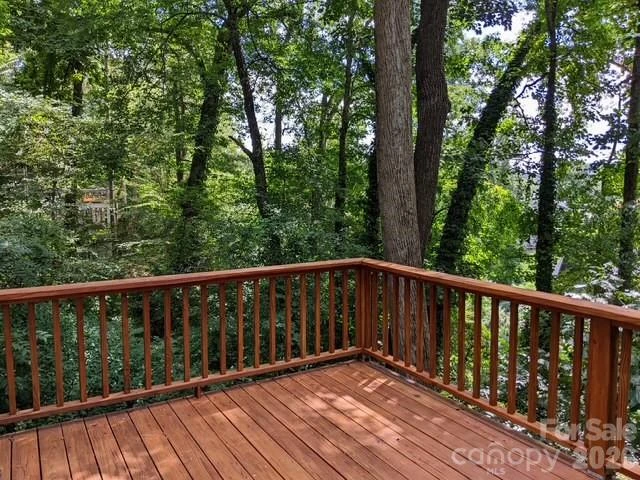 1 Pickwick Road - Photo 40