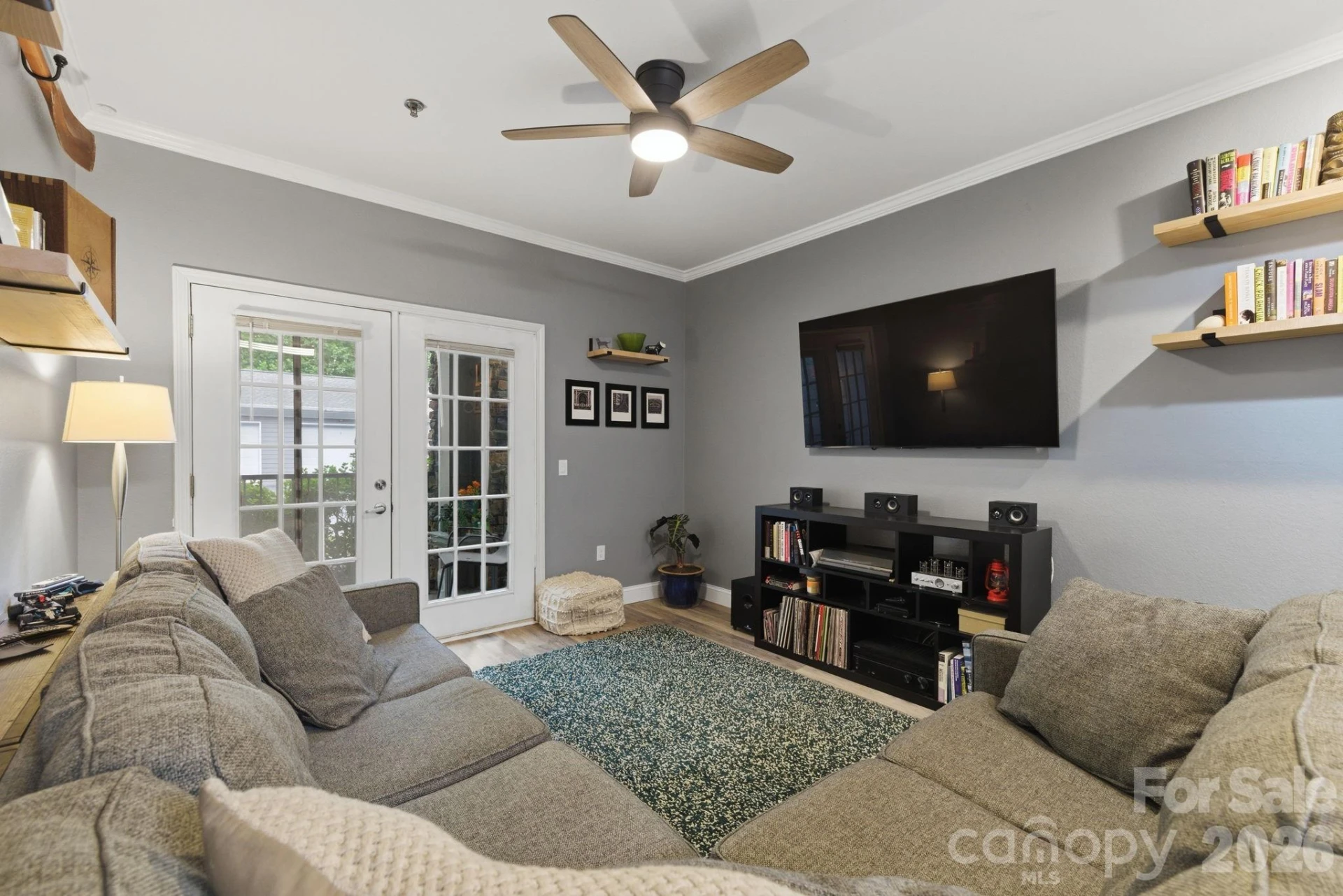900 Vista Lake Drive #102 - Photo 2
