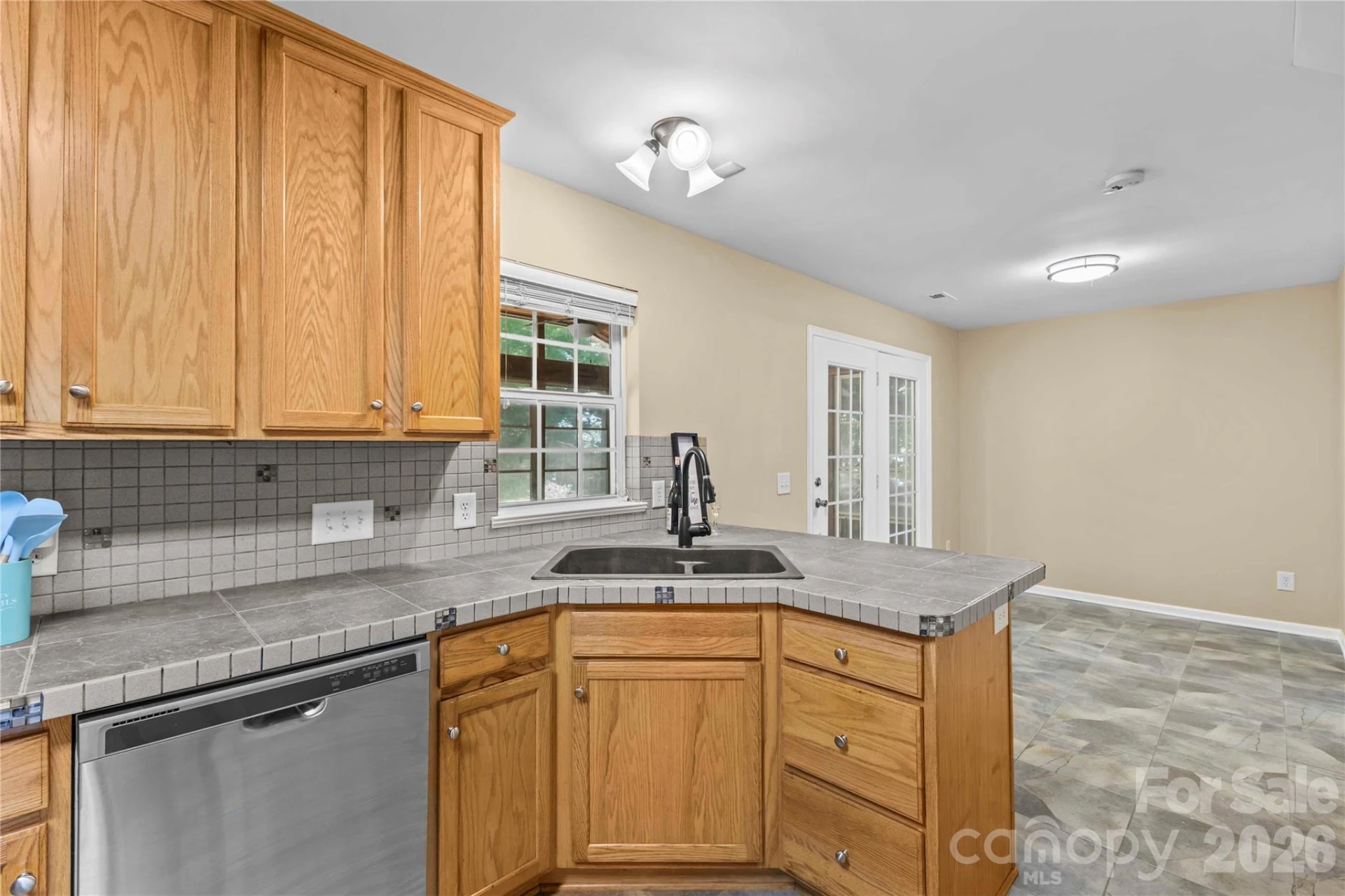 8119 Poplar Grove Circle - Photo 12