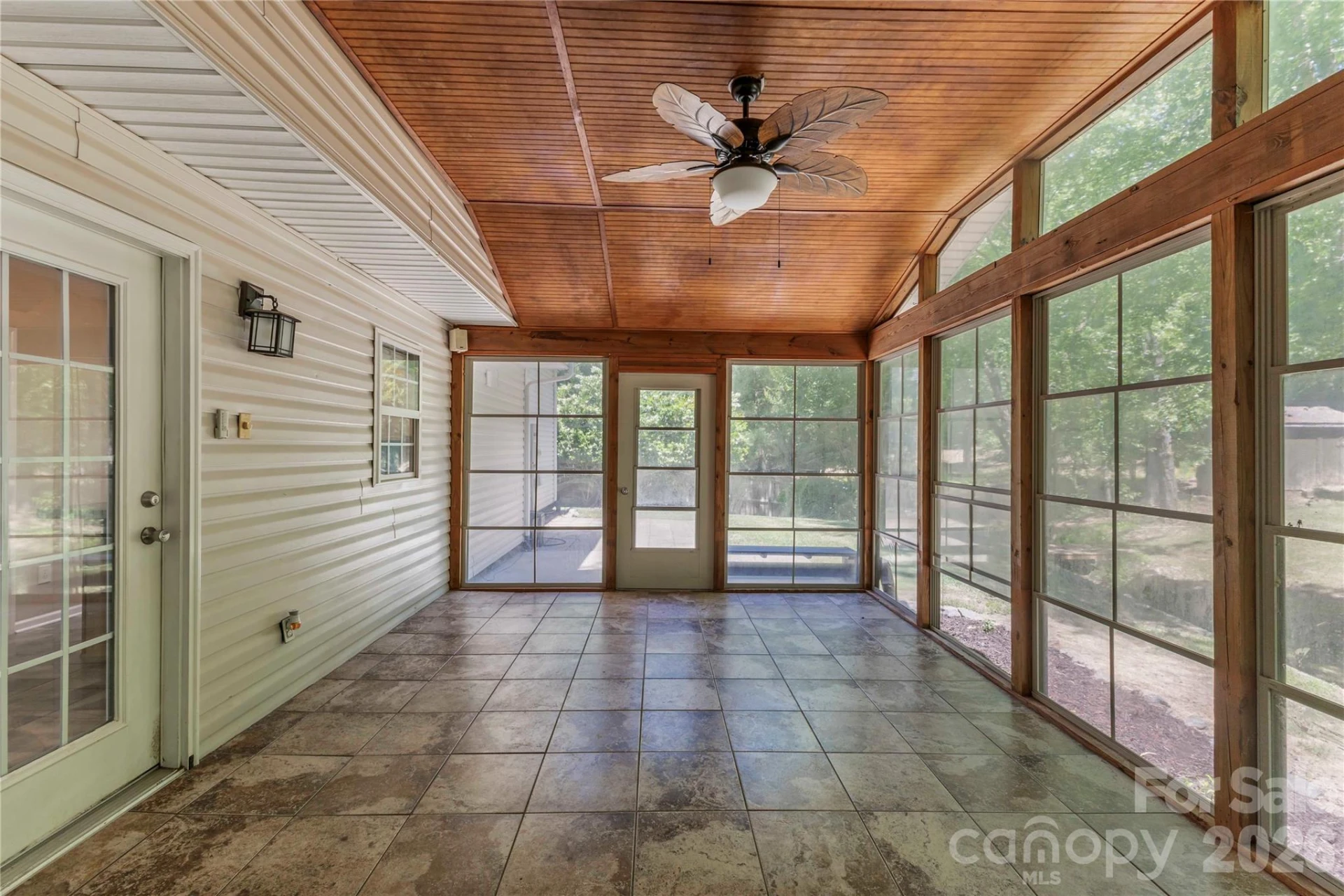 8119 Poplar Grove Circle - Photo 39