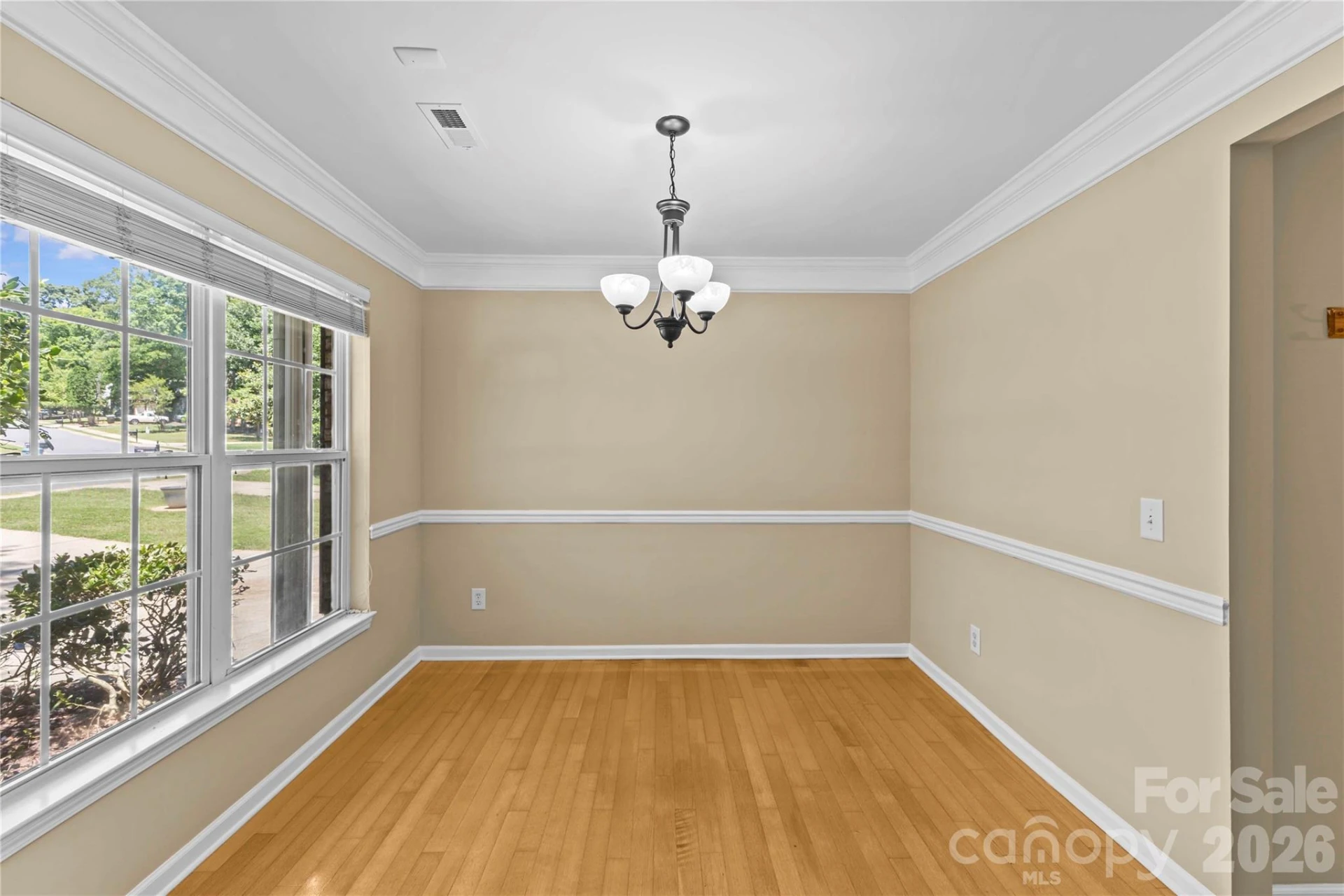 8119 Poplar Grove Circle - Photo 9