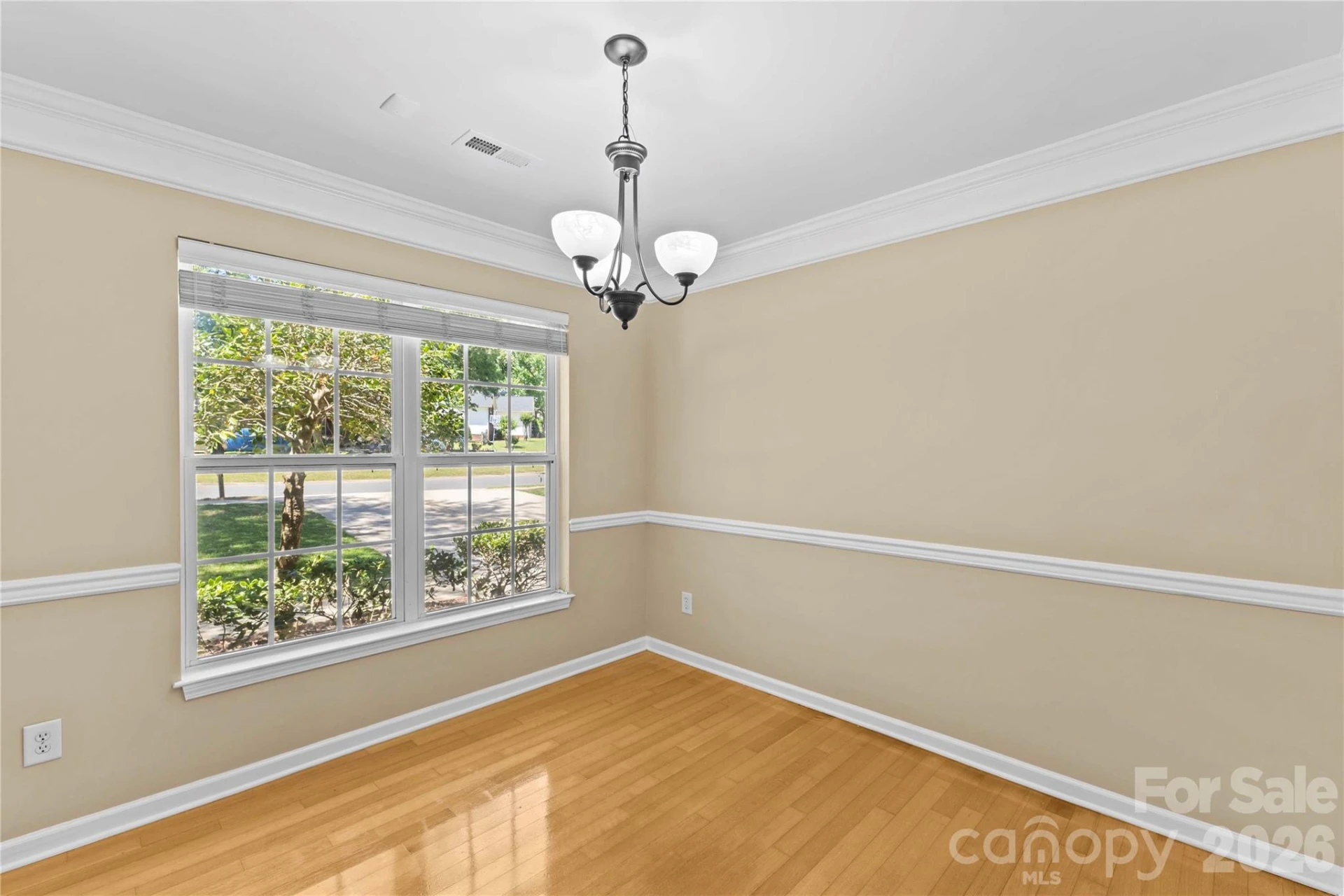 8119 Poplar Grove Circle - Photo 10